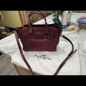 A used but good bag. Been stored for awhile.